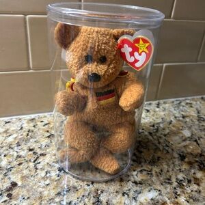 Ty "Germania" Beanie Baby - new!